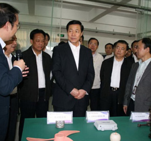 安徽省澳门尼威斯人网站8311委书记张宝顺视察